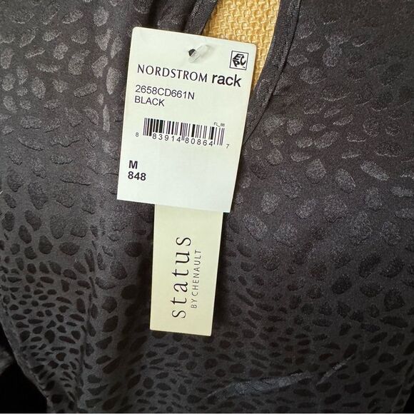 NWT Chenault Pebble Satin Like Jacquard Blouse in Black - Picture 8 of 12